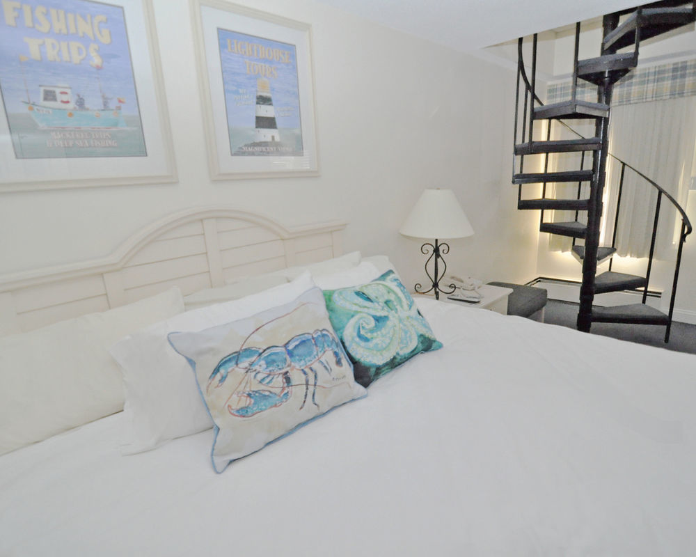 Cape Winds Resort Hyannis Exterior photo