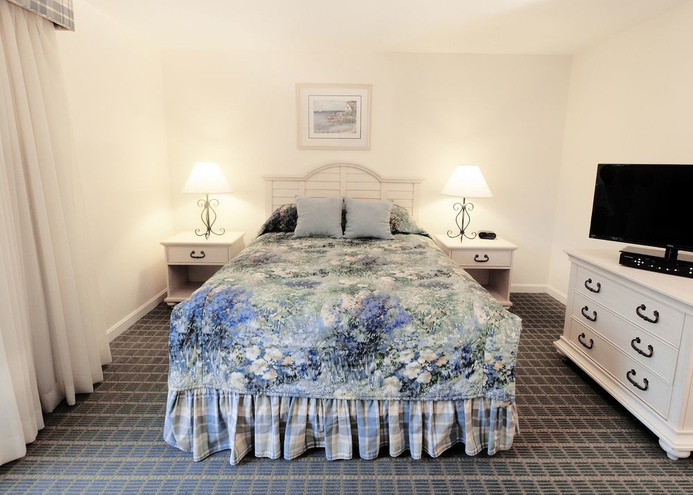 Cape Winds Resort Hyannis Exterior photo