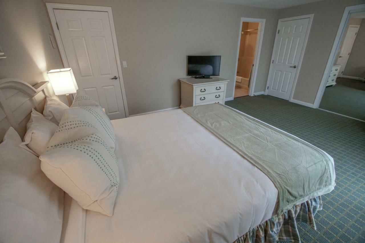 Cape Winds Resort Hyannis Exterior photo