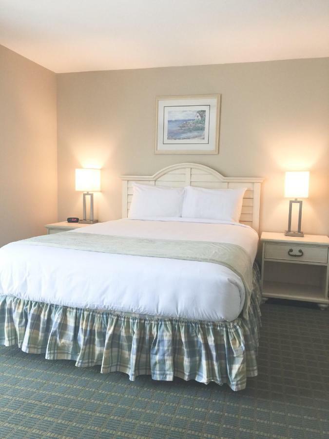 Cape Winds Resort Hyannis Exterior photo